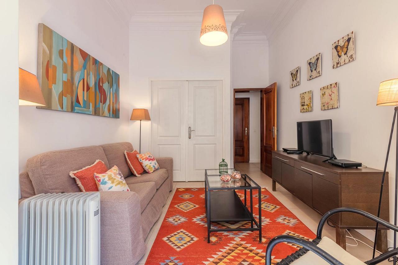 Alm- Spacious. Sunny. Patio. Quiet Area. Fast Wifi Lisbon Bagian luar foto